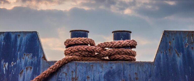 Invernaje de Embarcaciones: Cómo Preparar tu Barco para la Temporada Baja
